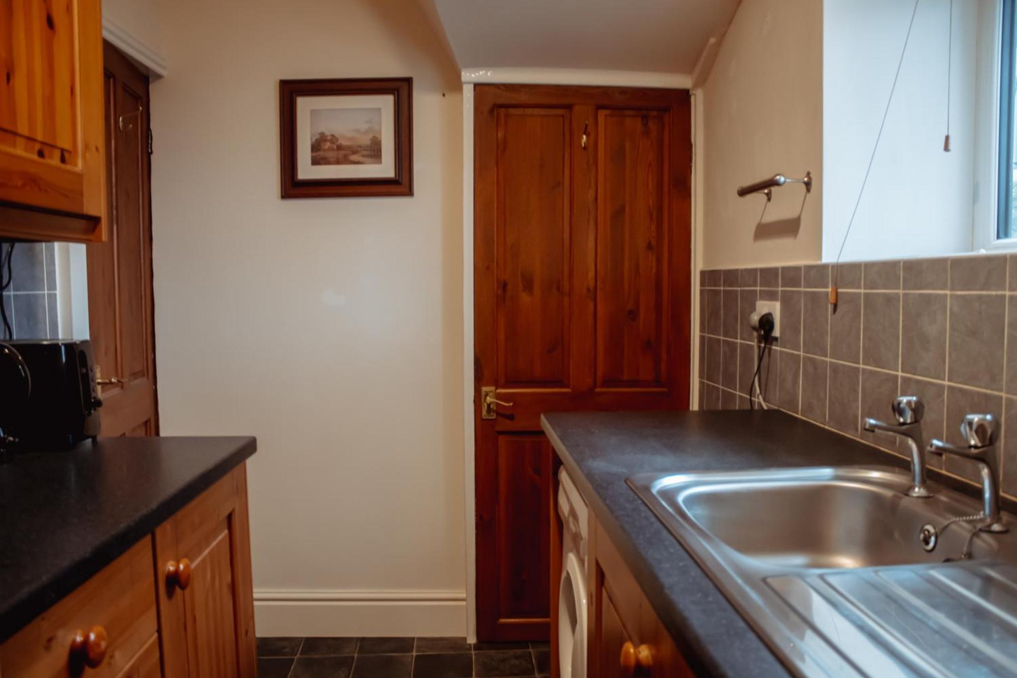 Rustic Cottage In Heart Of Town Otley  Eksteriør bilde
